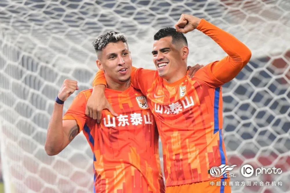 风云突变武汉三镇加时末段绝杀压哨，欧冠版图或变，信心回归，赛程密集仍需轮换