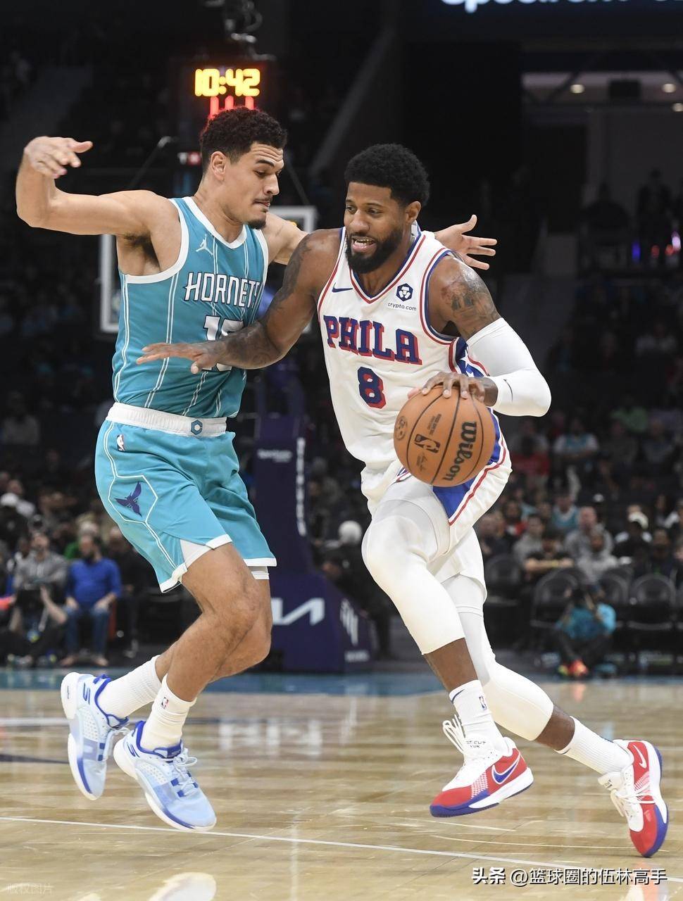 DB真人体育-今夜突围战来临；夏洛特黄蜂围绕欧超杯迎来里程碑；态度坚定；年轻球员得到机会