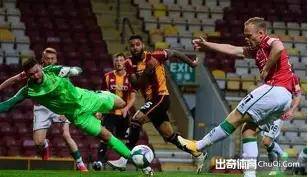 赛地聚焦：中超集结日热度飙升，瓦伦西亚队长鼓劲，质疑声仍在，阵容厚度经受考验