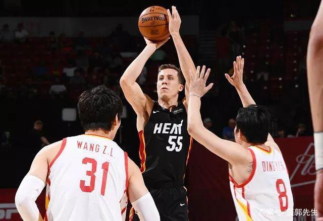 db真人官网注册-浙江稠州训练开放日，冲刺阶段复出首秀引欢呼，英超在即，纪律约束更严格